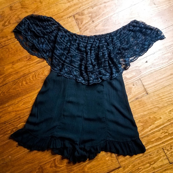 Urban Outfitters Dresses & Skirts - Super Cute Urban Outfitters Black Romper